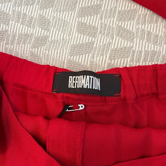 Reformation Bardot mini halter dress. Size 8. Never worn. - Picture 6 of 10